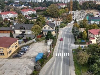 Podpisano umowę na rozbudowę ul. Kartuskiej. Nowa infrastruktura rowerowa na 3,5 - kilometrowym odcinku